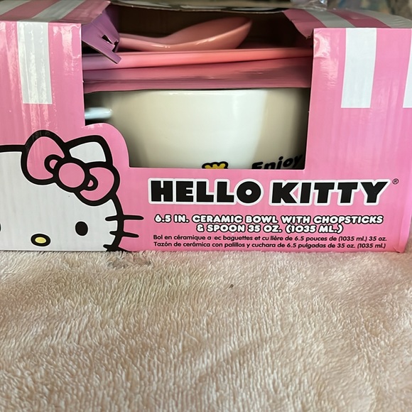 Hello Kitty Ceramic Bowl with Chopsticks and spoon - Picture 2 of 2